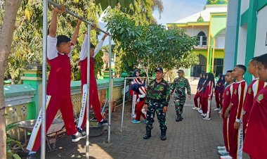 BABINSA KORAMIL 0804/03 PANEKAN MEMBERIKAN MATERI PBB DAN KESEGARAN JASMANI SEKOLAH MAN 3 MAGETAN   